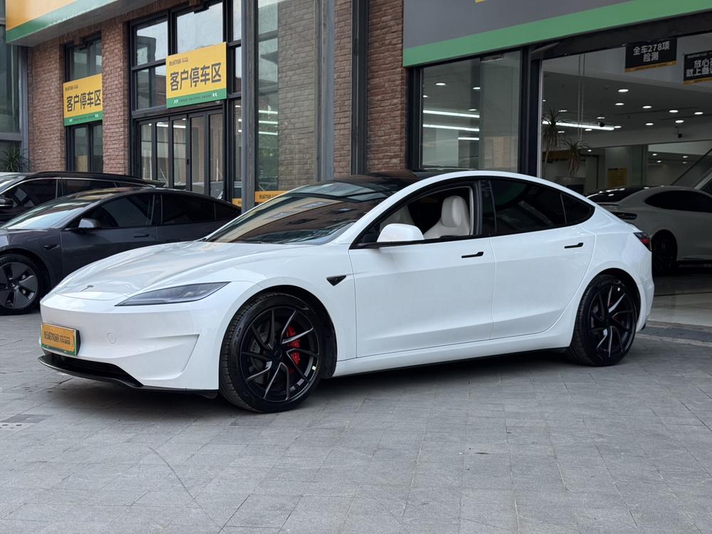 Tesla Model 3 2025 #8 Tesla Model 3 2025 car image #8