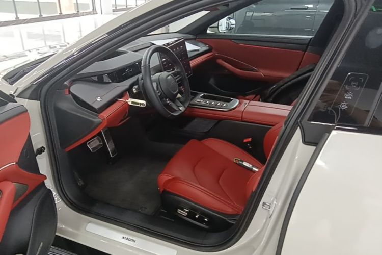 MI SU7 2024 car image #15