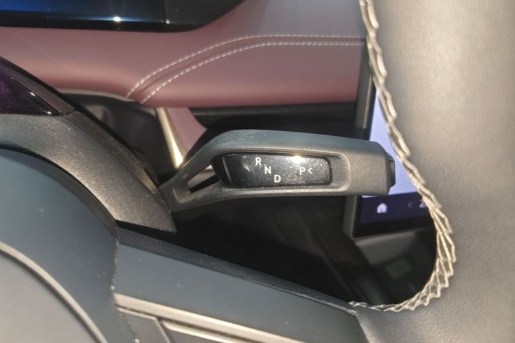 MI SU7 2025 car image #18