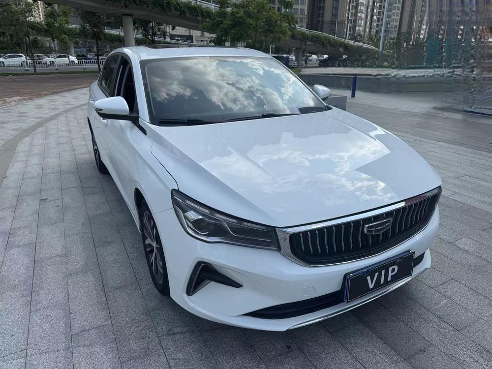 GEELY Emgrand 2021 car image #3