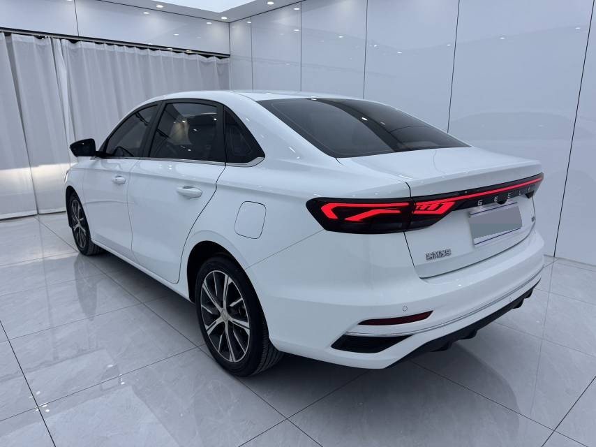GEELY Emgrand 2022 #6 GEELY Emgrand 2022 image de voiture #6