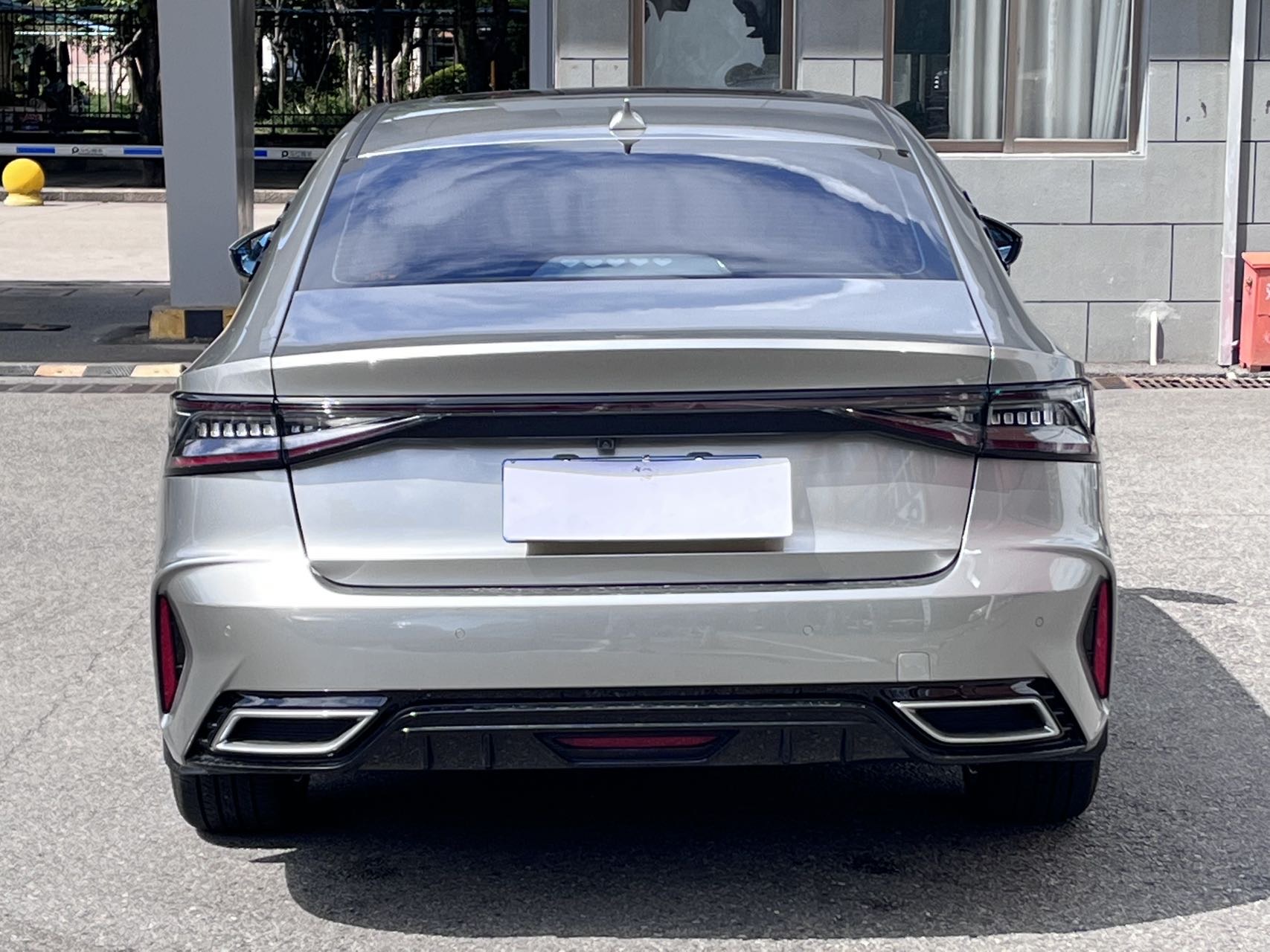 Chery Arrizo 8 2024 car image #11
