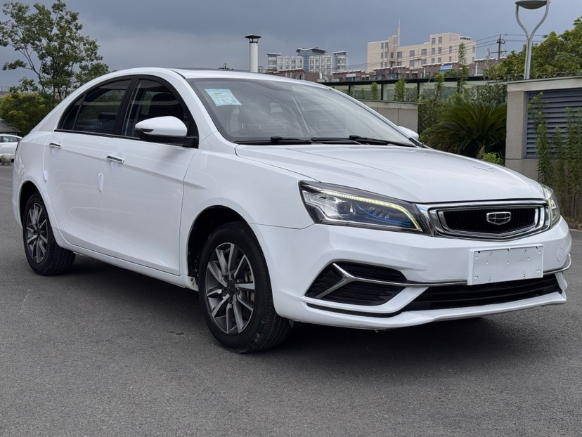 GEELY Emgrand 2021 #3 GEELY Emgrand 2021 car image #3