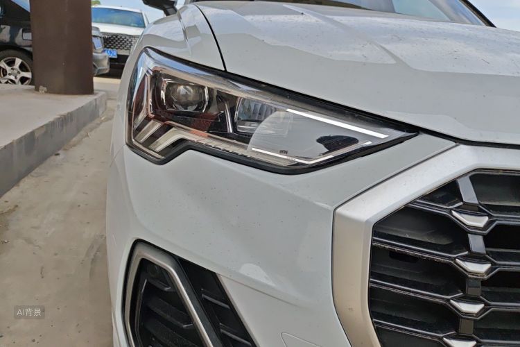 Audi Q3 2019 #8 Audi Q3 2019 car image #8