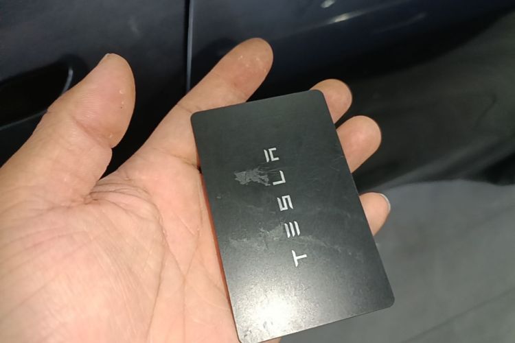 Tesla Model Y 2021 #9 Tesla Model Y 2021 car image #9