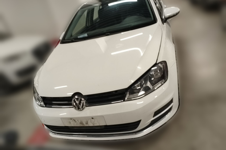 Volkswagen Golf 2015 car image #3