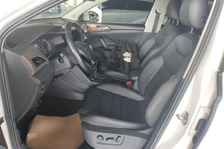 Volkswagen Tharu 2021 #15 Volkswagen Tharu 2021 car image #15