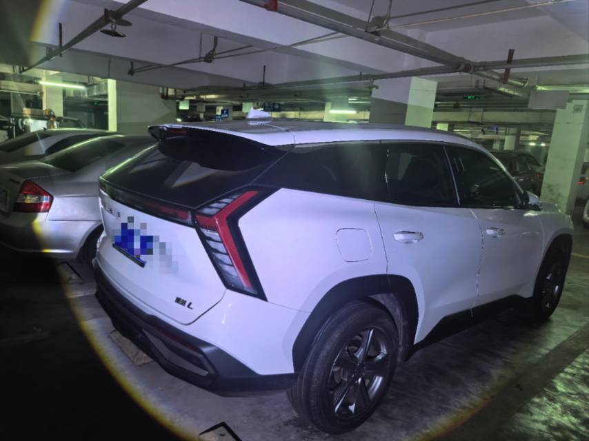 GEELY Boyue L 2023 car image #3