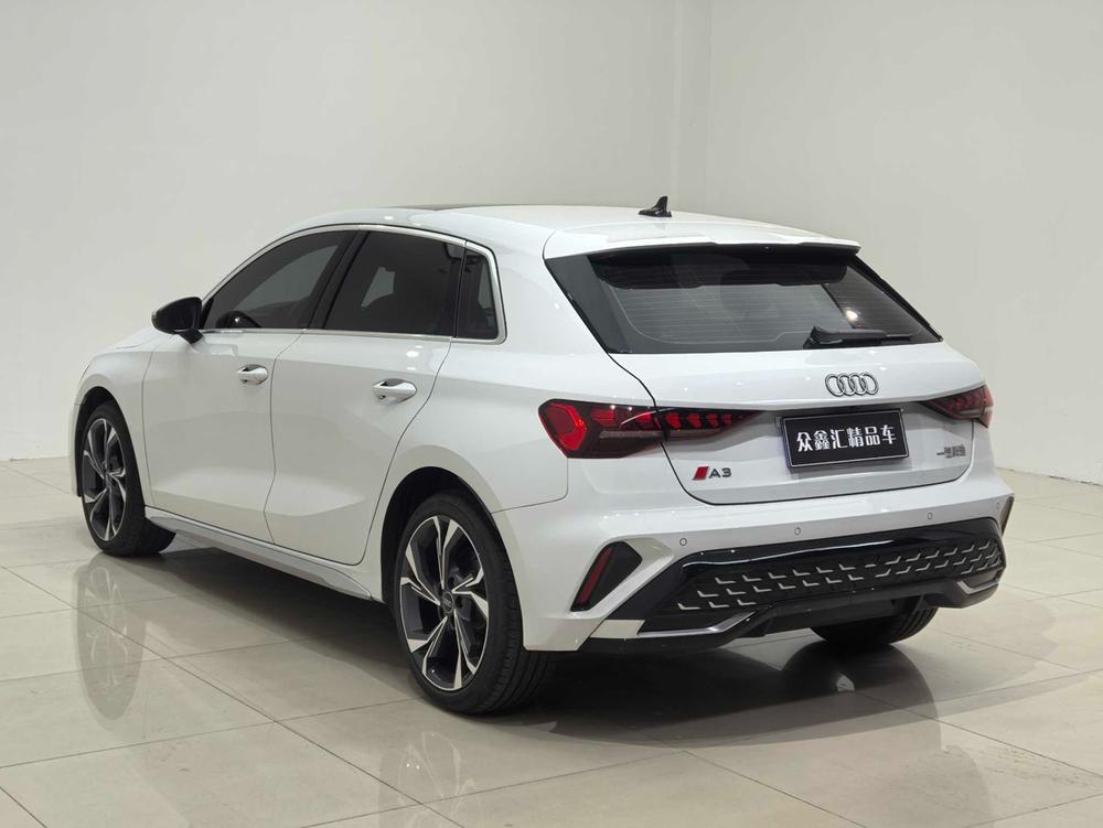 Audi A3 2025 صورة سيارة #4
