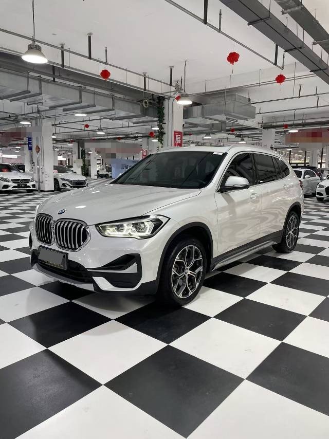 2022 2022 immagine di auto