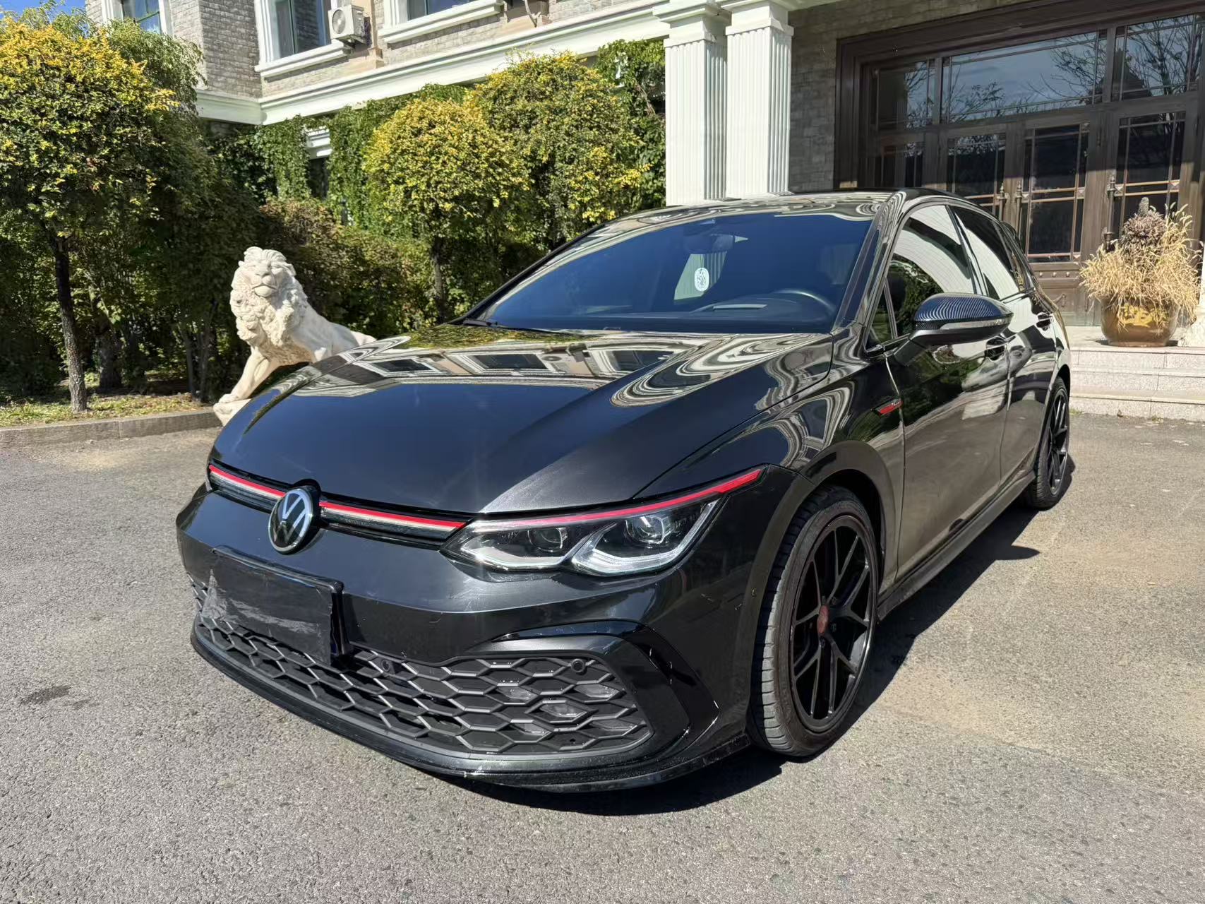 Volkswagen GolfGTI 2022 car image #3