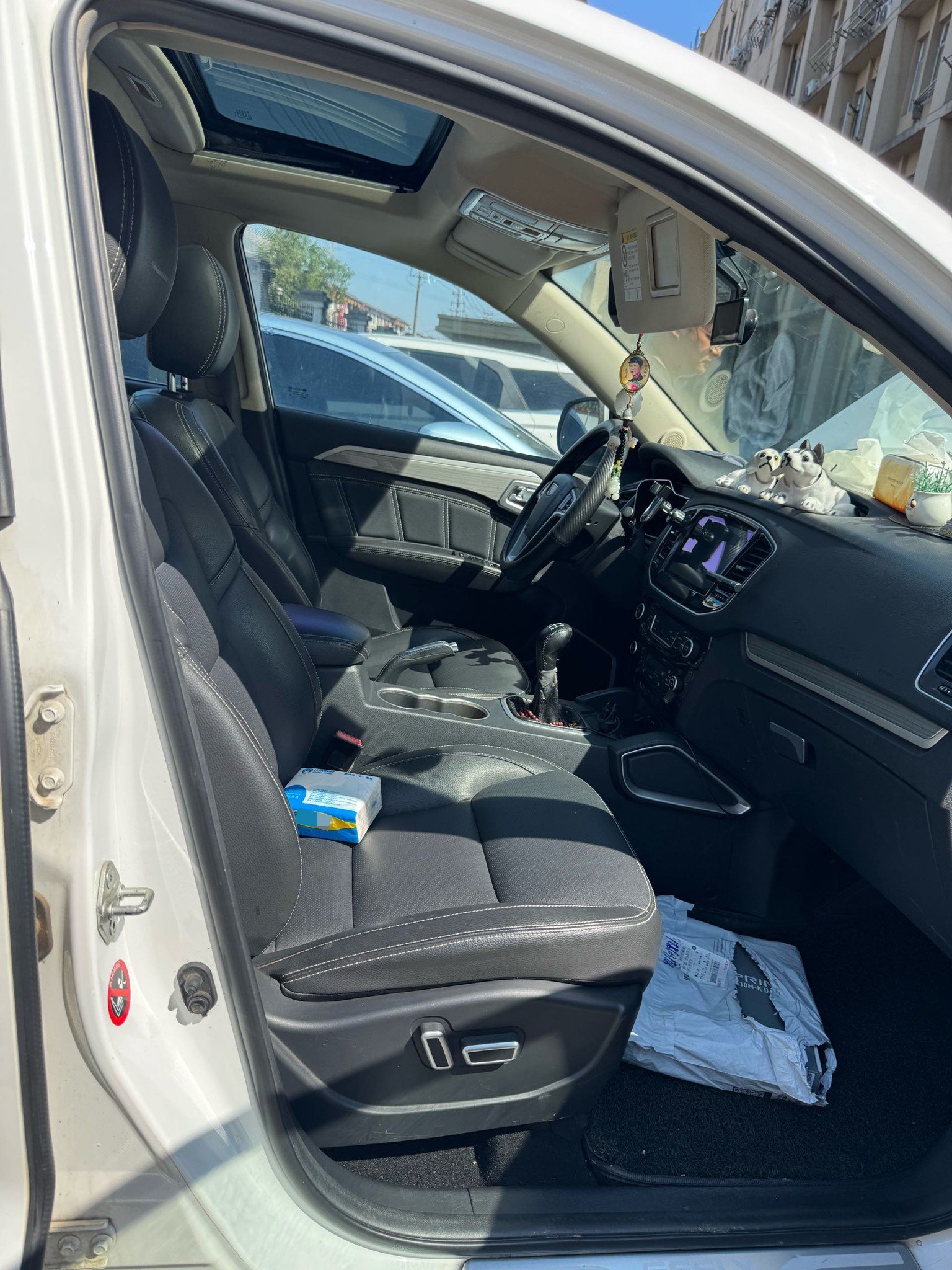 GEELY Vision X6 2018 car image #9