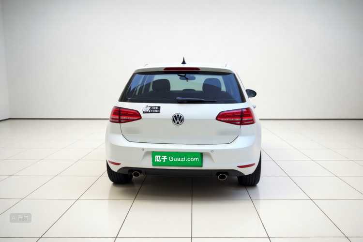 Volkswagen Golf 2014 car image #6