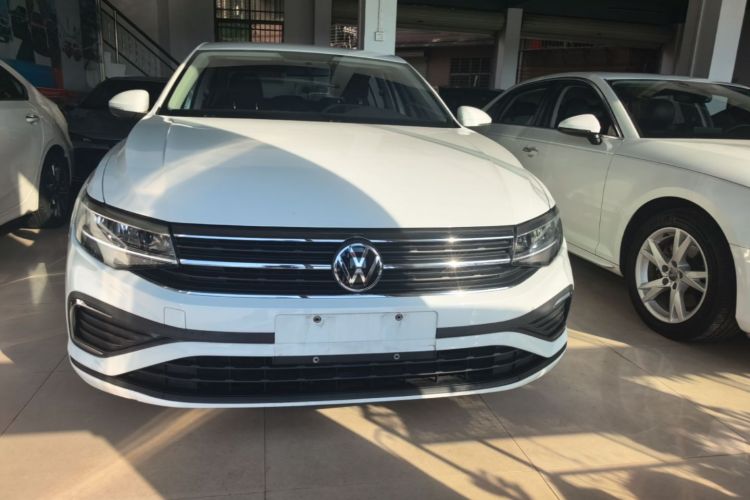 Volkswagen Bora 2024 car image #3