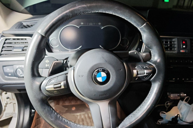 BMW 3 Series 2018 #12 BMW 3 Series 2018 car image #12