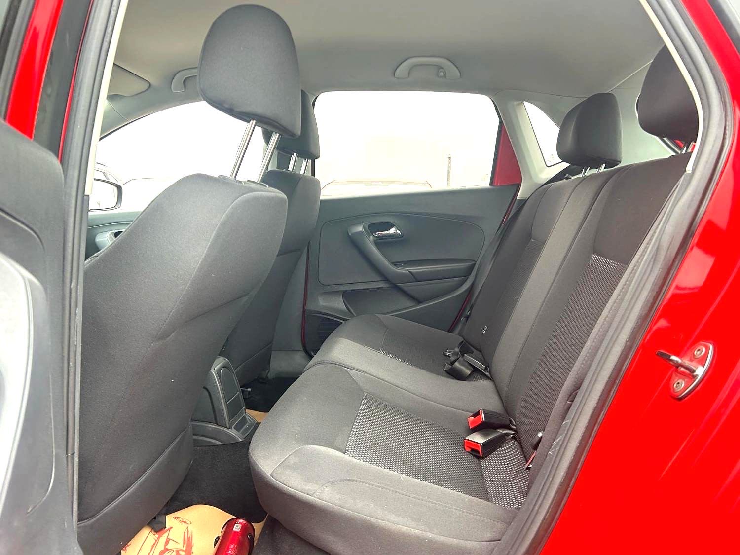 Volkswagen Polo 2013 car image #5