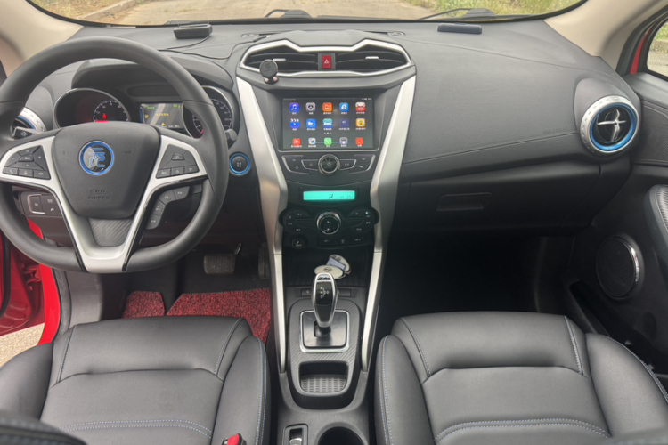 BYD Yuan New Energy 2019 #15 BYD Yuan New Energy 2019 image de voiture #15