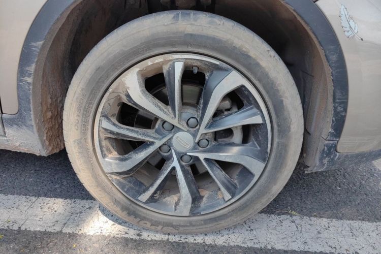 GEELY Emgrand GS 2019 car image #3