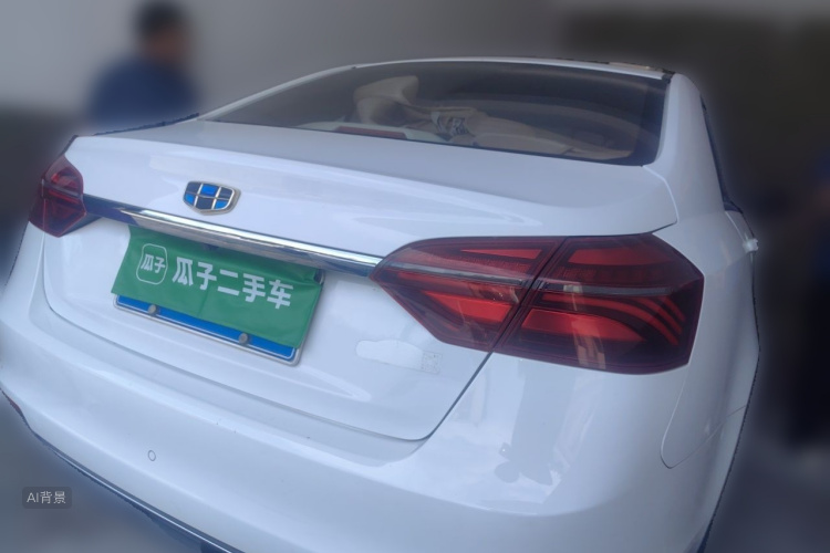 GEELY Emgrand 2018 car image #7