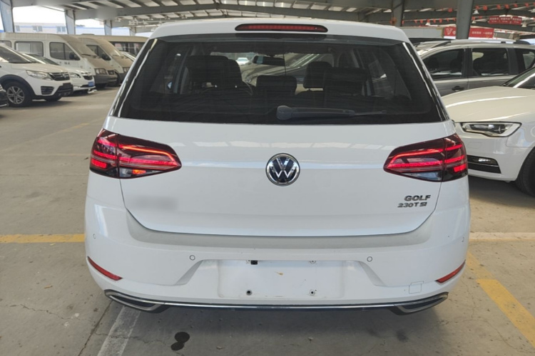 Volkswagen Golf 2018 #6 Volkswagen Golf 2018 car image #6