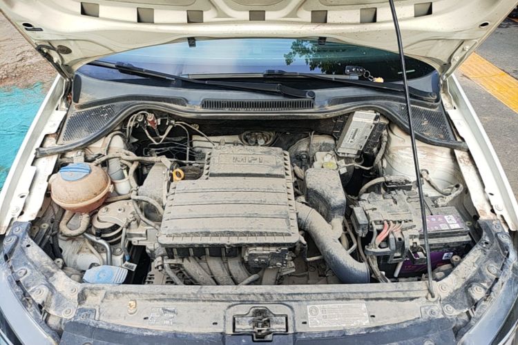 Volkswagen Polo 2018 car image #20