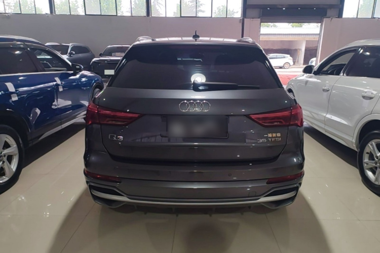 Audi Q3 2023 #6 Audi Q3 2023 car image #6