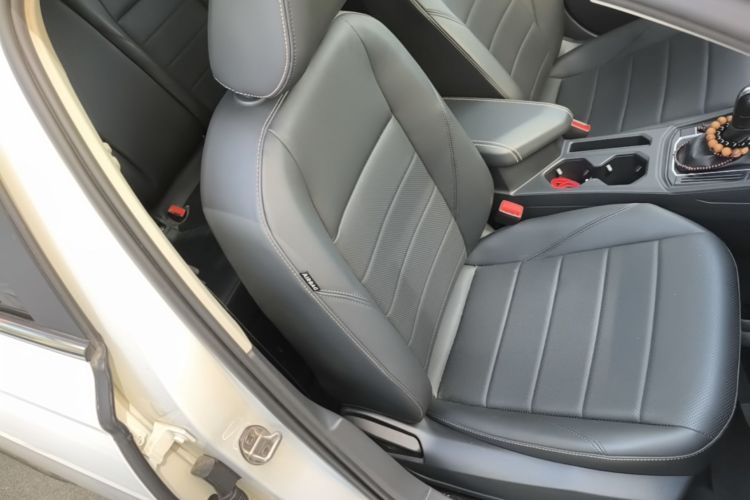 Volkswagen Lavida 2019 #24 Volkswagen Lavida 2019 car image #24