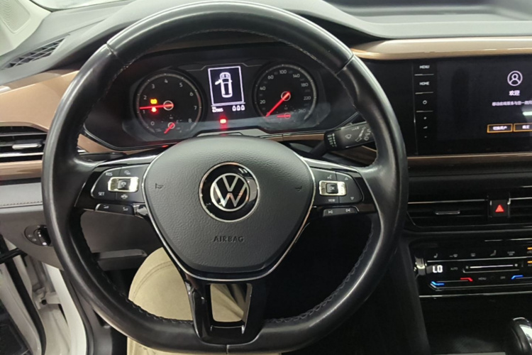 Volkswagen Tharu 2021 #11 Volkswagen Tharu 2021 car image #11