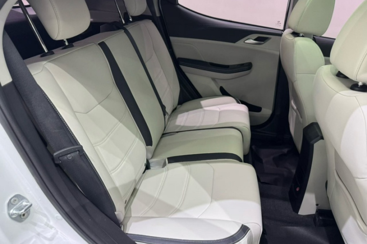 BYD Yuan Pro 2021 car image #16