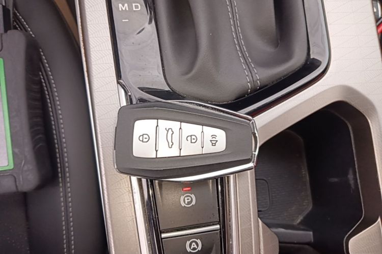 GEELY Emgrand 2022 #9 GEELY Emgrand 2022 car image #9