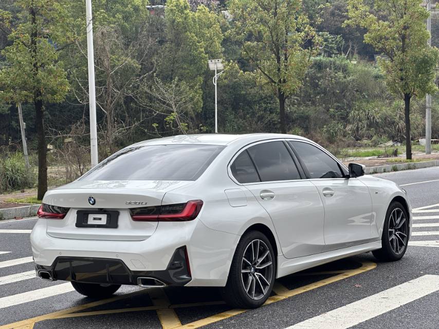 BMW 3 Series 2024 #9 BMW 3 Series 2024 car image #9