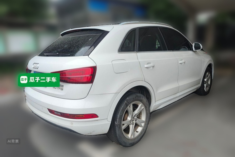 Audi Q3 2017 car image #7