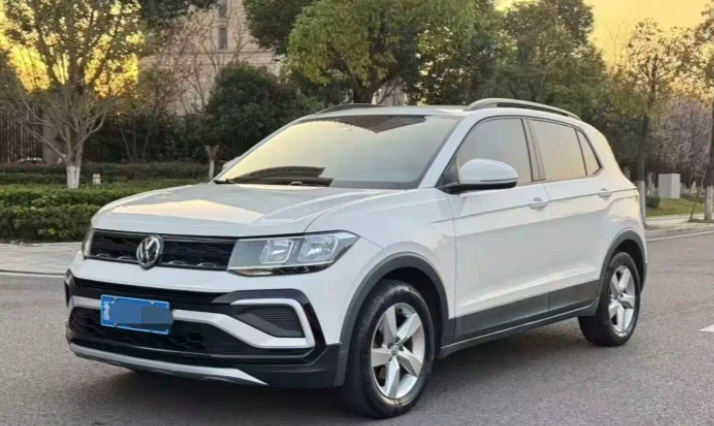 Volkswagen T-Cross 2020 car image 