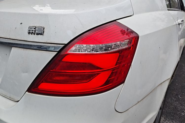 GEELY Emgrand 2017 #8 GEELY Emgrand 2017 car image #8