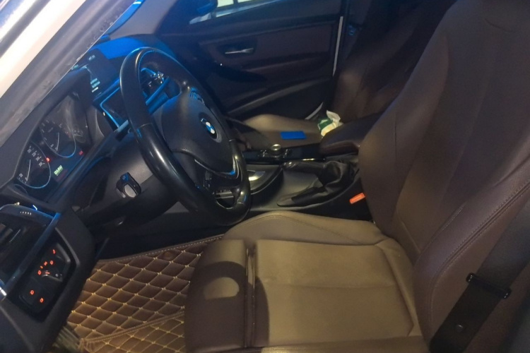 BMW 3 Series 2018 #19 BMW 3 Series 2018 imagen de coche #19