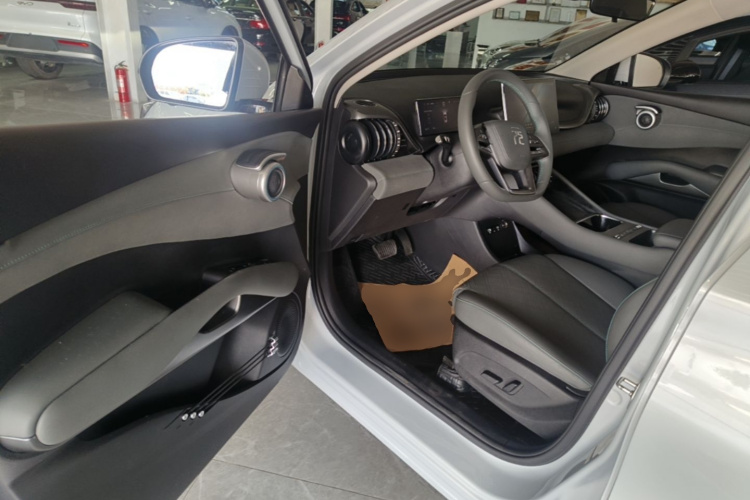 BYD Yuan Plus 2025 car image #16