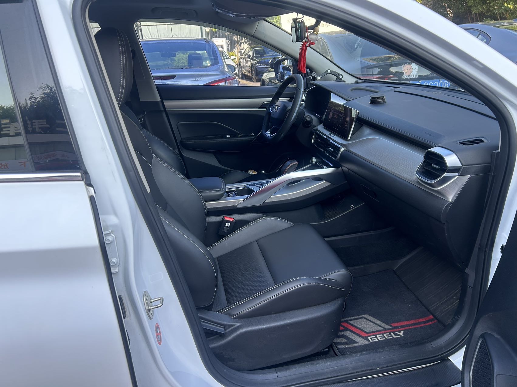 GEELY Coolray 2019 #8 GEELY Coolray 2019 immagine di auto #8