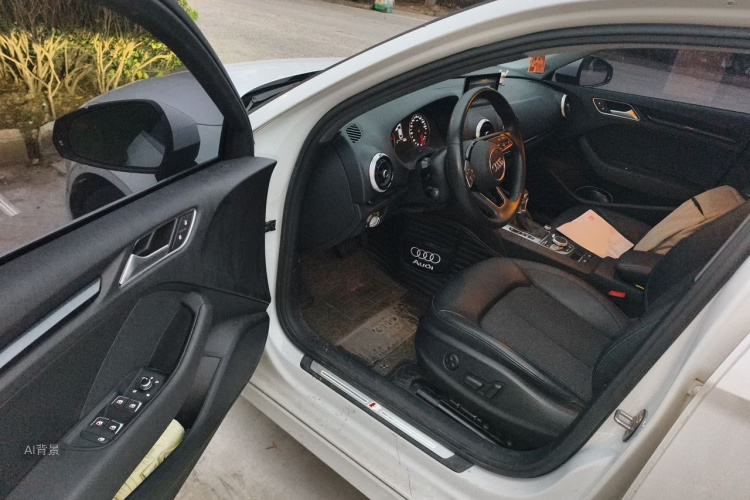 Audi A3 2020 car image #18