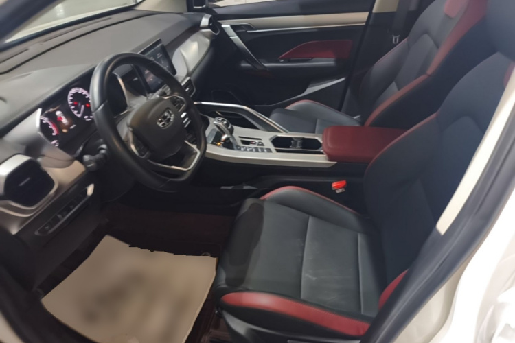 GEELY Coolray 2021 car image #19