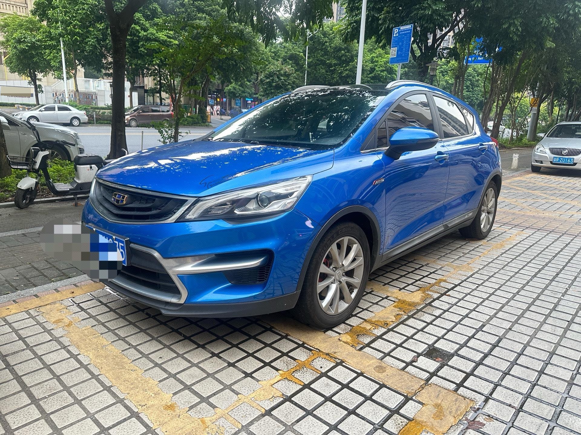 GEELY Emgrand GS 2017 GEELY Emgrand GS 2017 car image