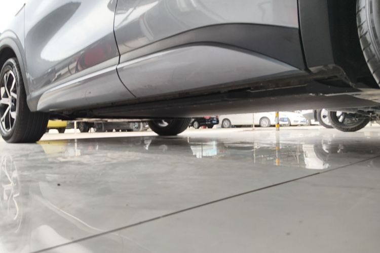 BYD Yuan Plus 2024 immagine di auto #27