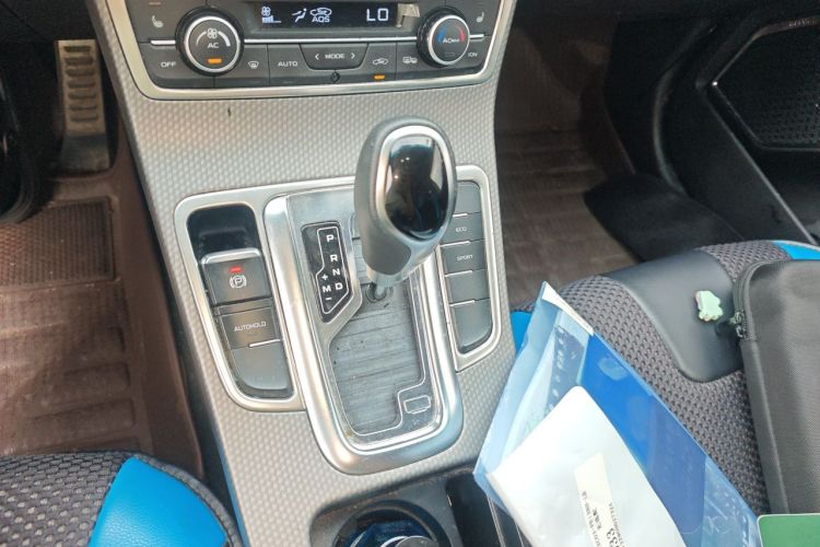GEELY Emgrand GS 2016 car image #14