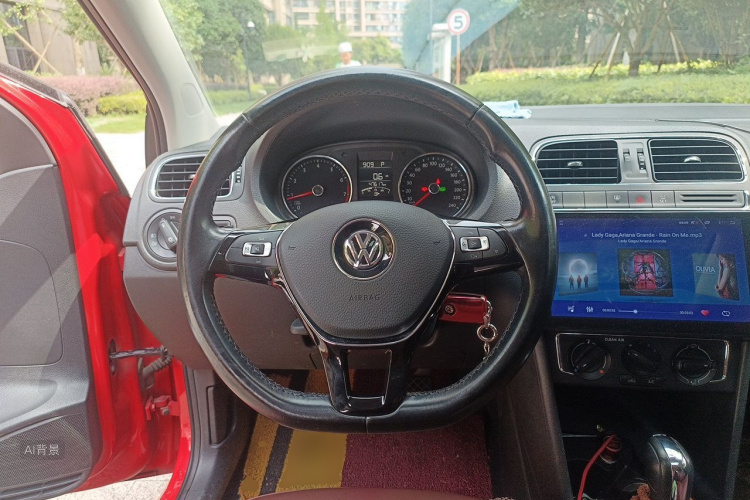 Volkswagen Polo 2018 #12 Volkswagen Polo 2018 car image #12