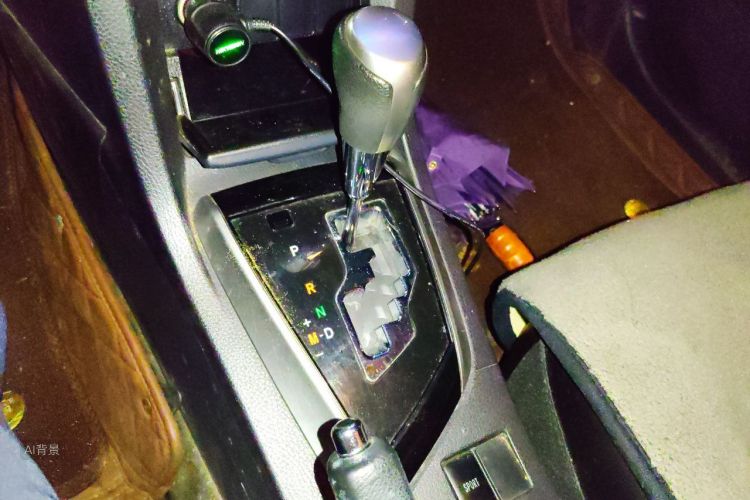 2016 #16 2016 car image #16