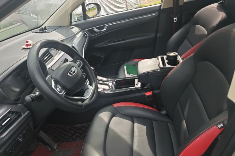 GEELY Emgrand GS 2020 car image #18