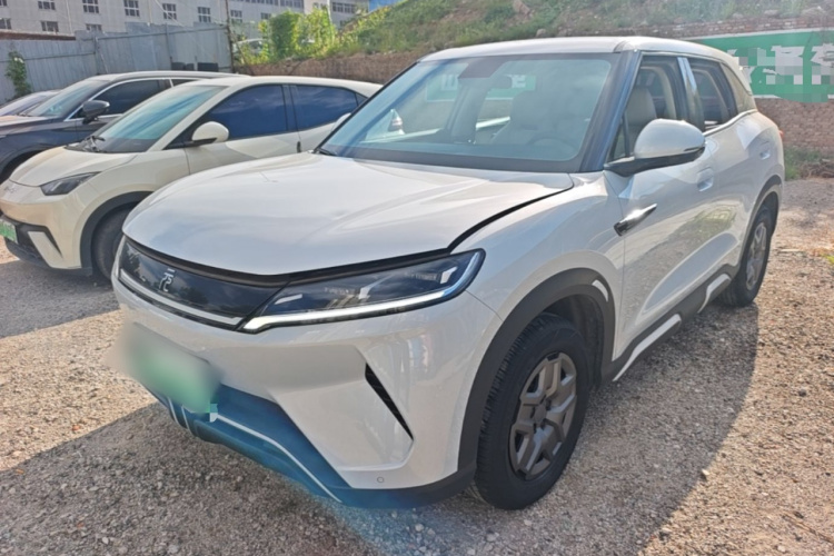 BYD YuanUP 2024 car image #2