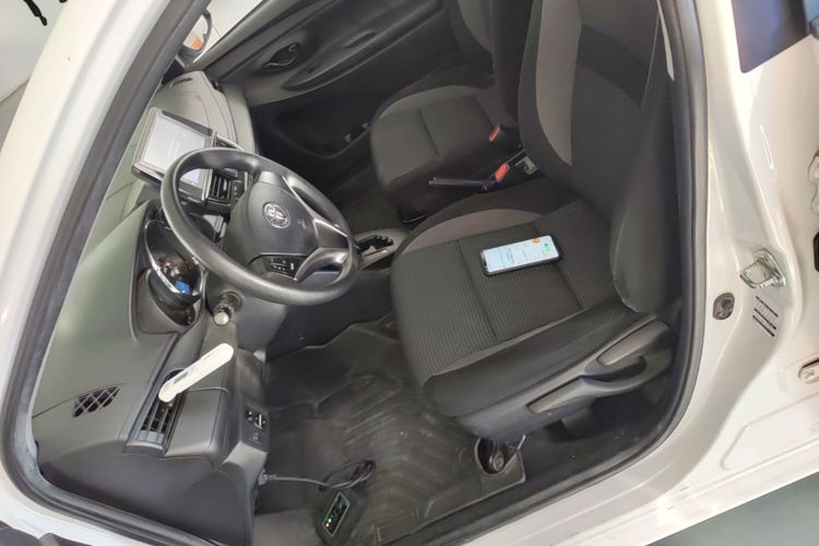 Toyota Vios 2023 imagen de coche #19