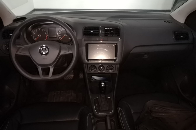 Volkswagen Polo 2017 #10 Volkswagen Polo 2017 car image #10