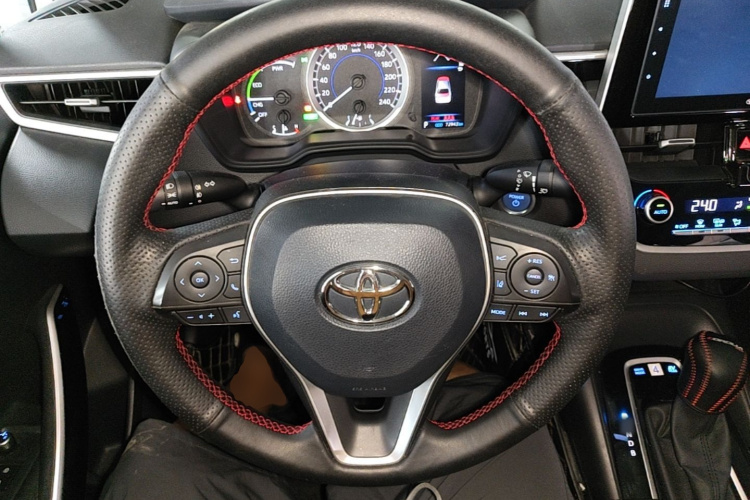 Toyota Corolla 2019 #11 Toyota Corolla 2019 car image #11