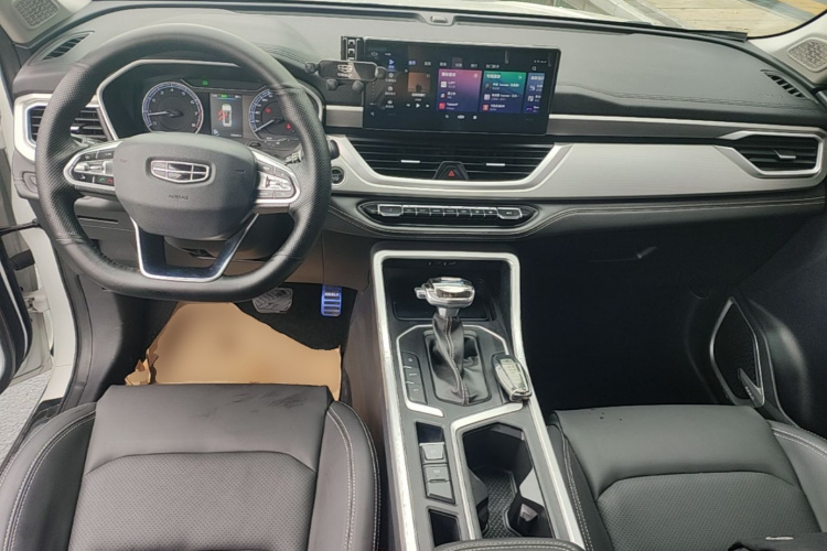 GEELY Vision X6 2020 car image #10